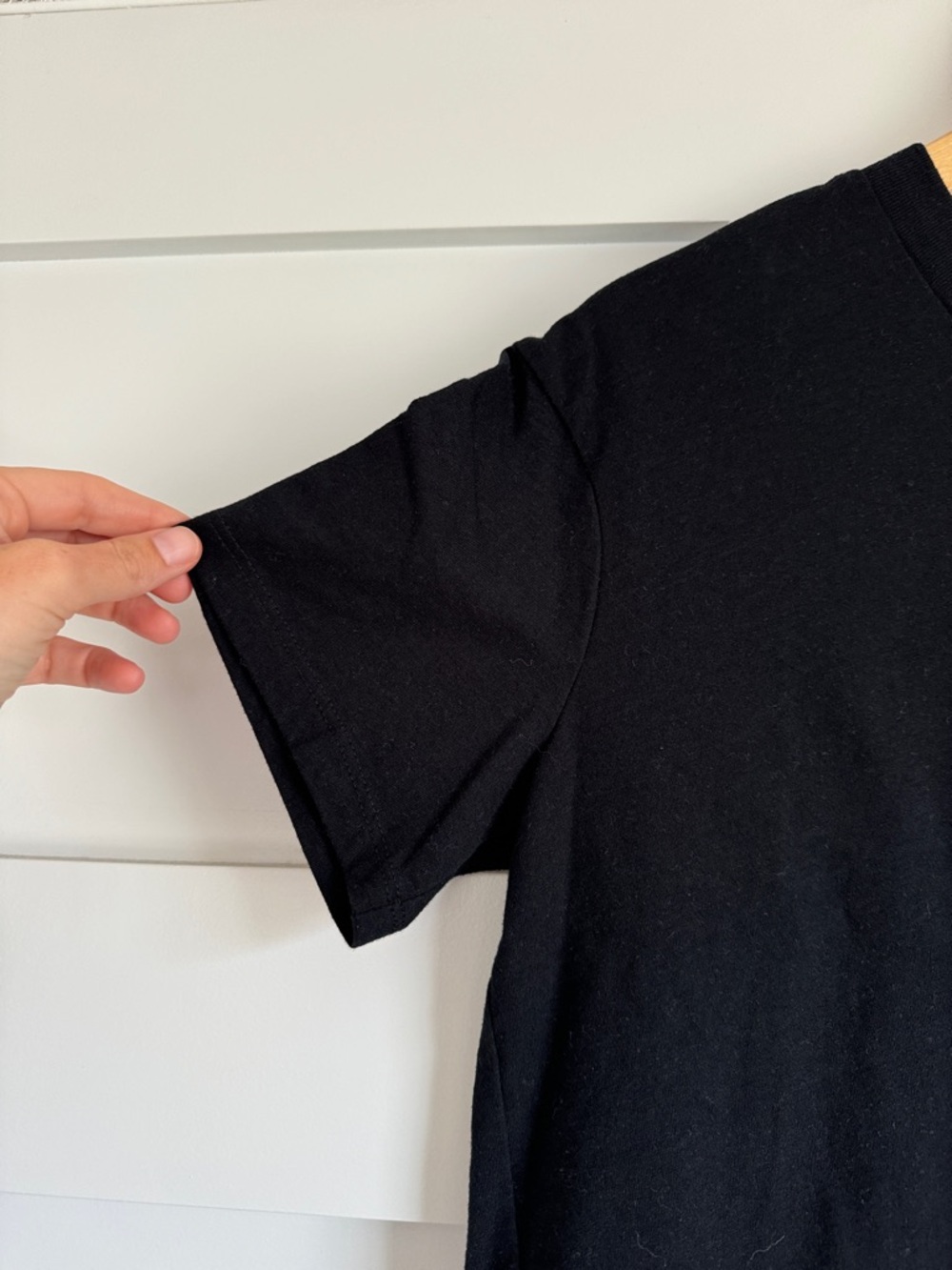 78 & Sunny (SEAS) Black Cropped Tee - Picture 3 of 3